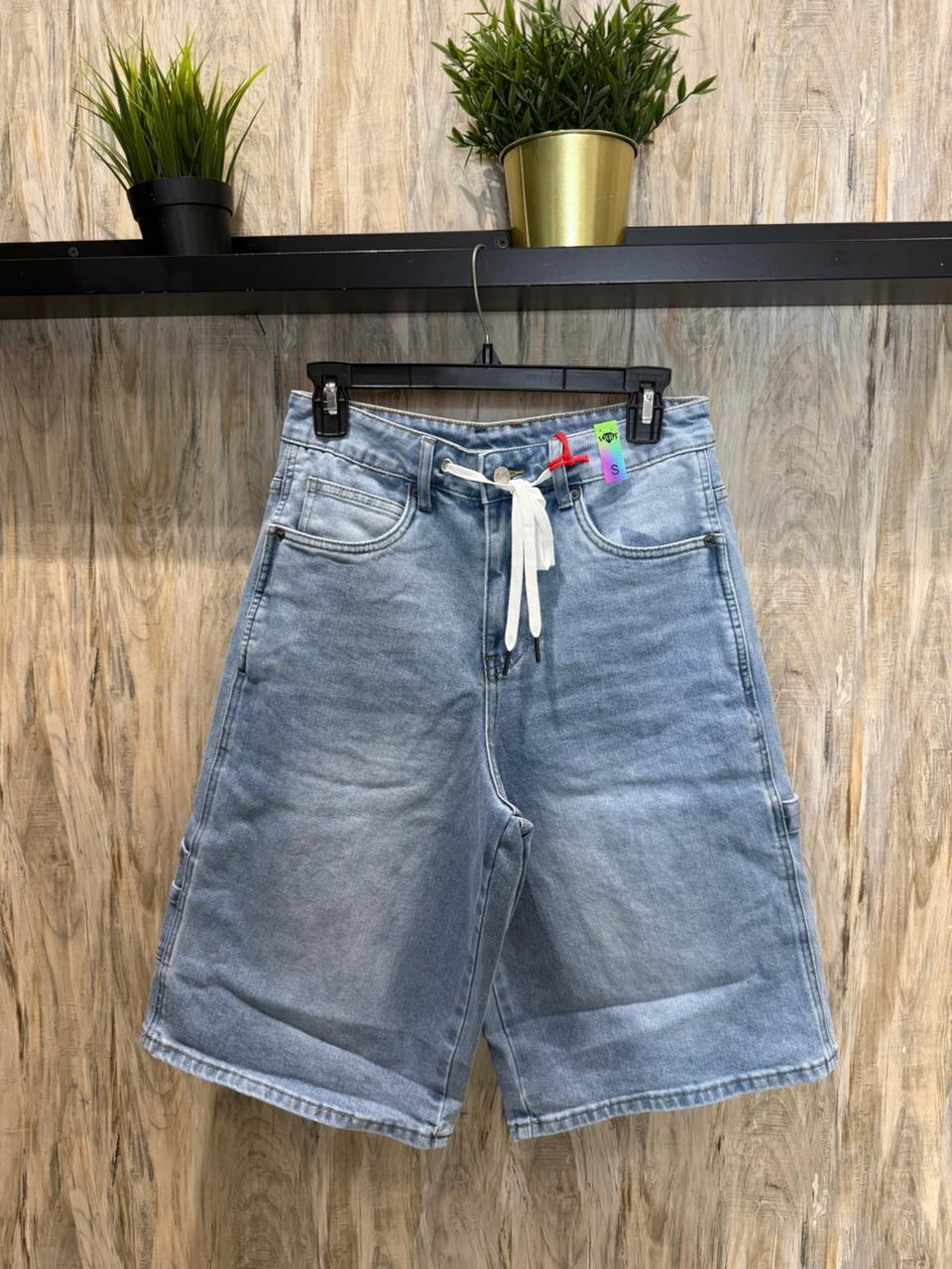 Bermuda Vibrant mujer