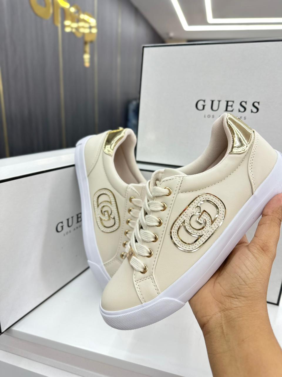 Tenis Guess